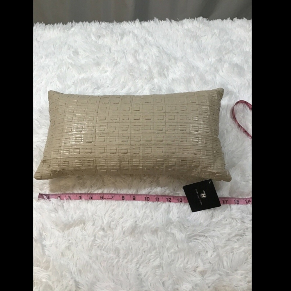 NEW $80 Hotel Collection Maze 10" x 18" Decorative Pillow Natural Khaki